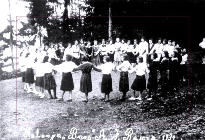 Dancing in the Vineyards 🍇